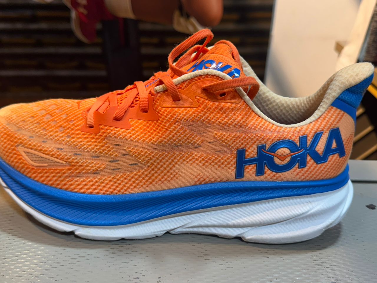 Hoka Clifton 9