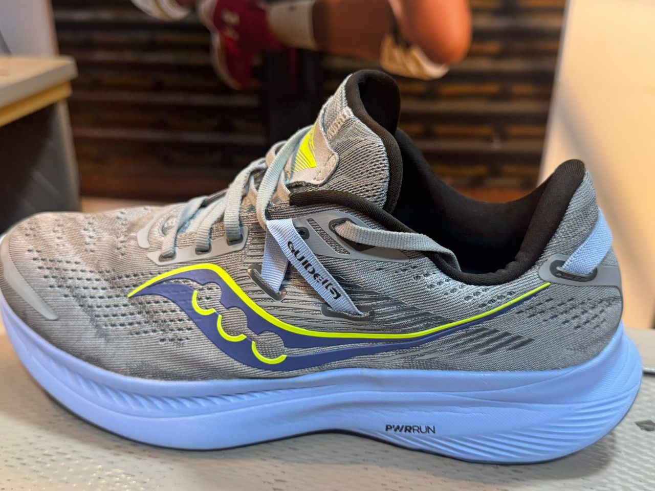 Saucony Guide