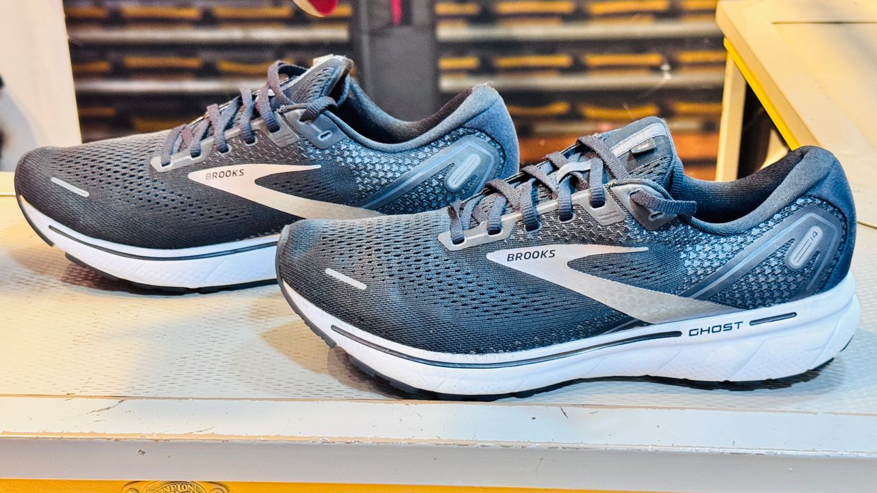 Brooks Ghost14