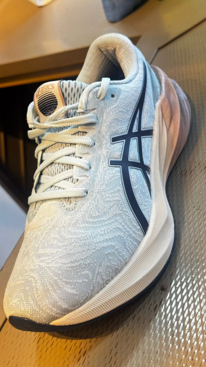 Asics NovaBlast3