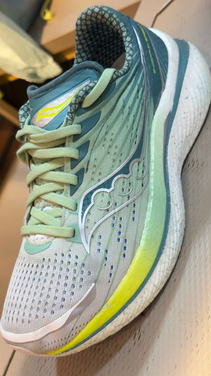 Saucony Endophin speed 3